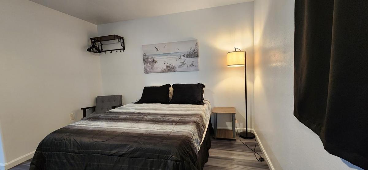 New Private Cozy Studio Self CheckIn- Apt 3 - Housity