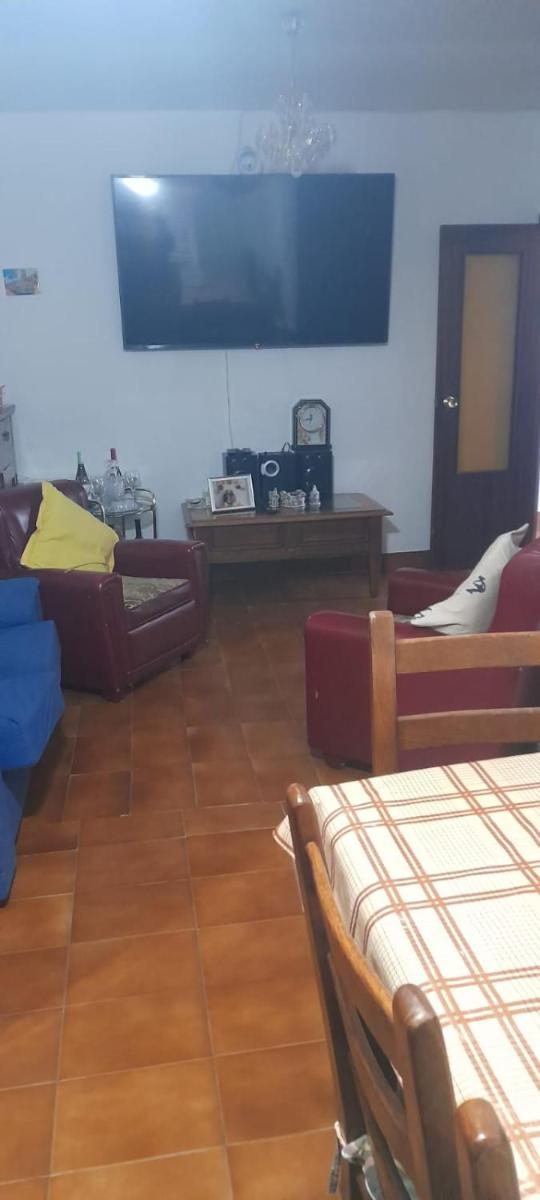 albergue bar villamayor - Housity