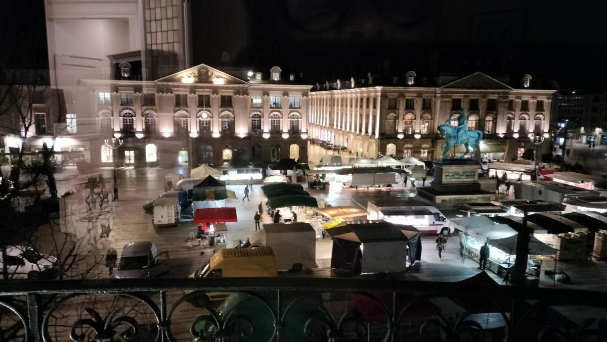 Appartement avec belle vue sur la place du Martroi - Housity