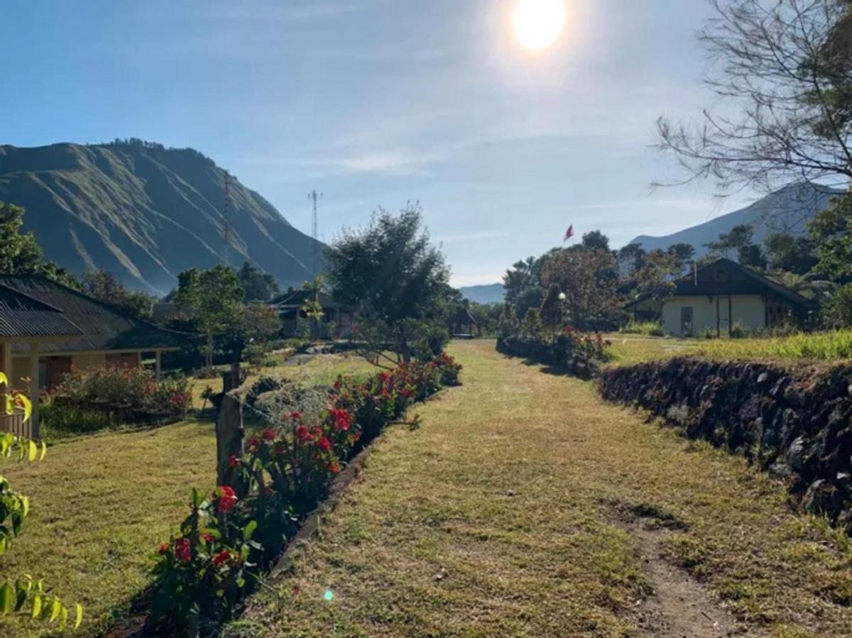Suitetrails - Lembah Rinjani Villa & Resto by ecommerceloka