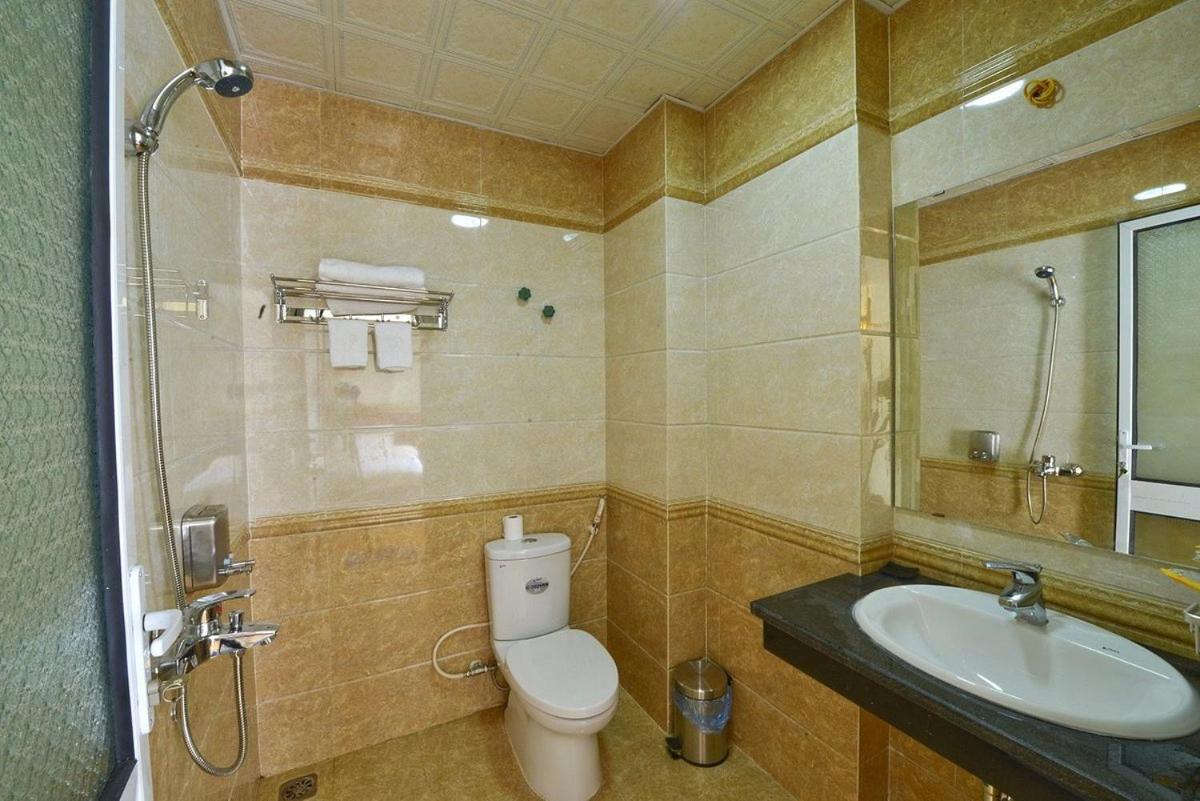 Sen Trang Hotel - Hizvo