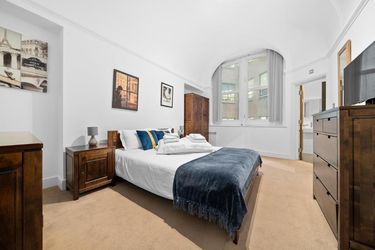 Apartment 2, 48 Bishopsgate by City Living London - Hizvo