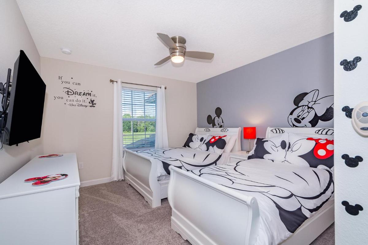 4927PG TOWNHOUSE 4 BEDROOMS & 3 BATHROOMS + POOL - Housity