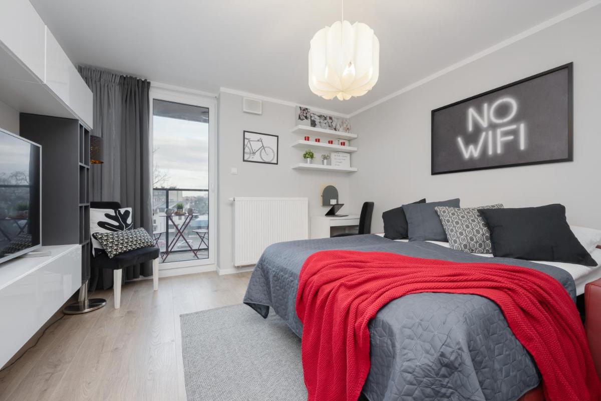 Warsaw Praga Kokoryczki Apartments with Parking by Noclegi Renters - Housity