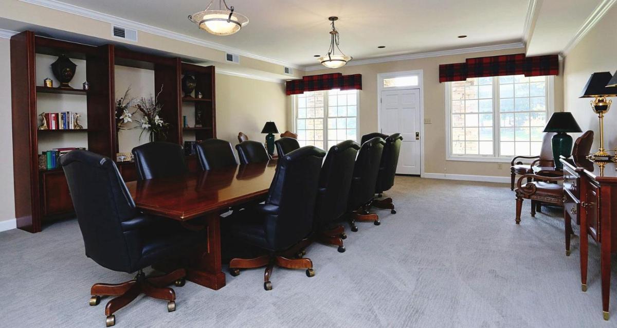 The Inn at Governors Club - Housity