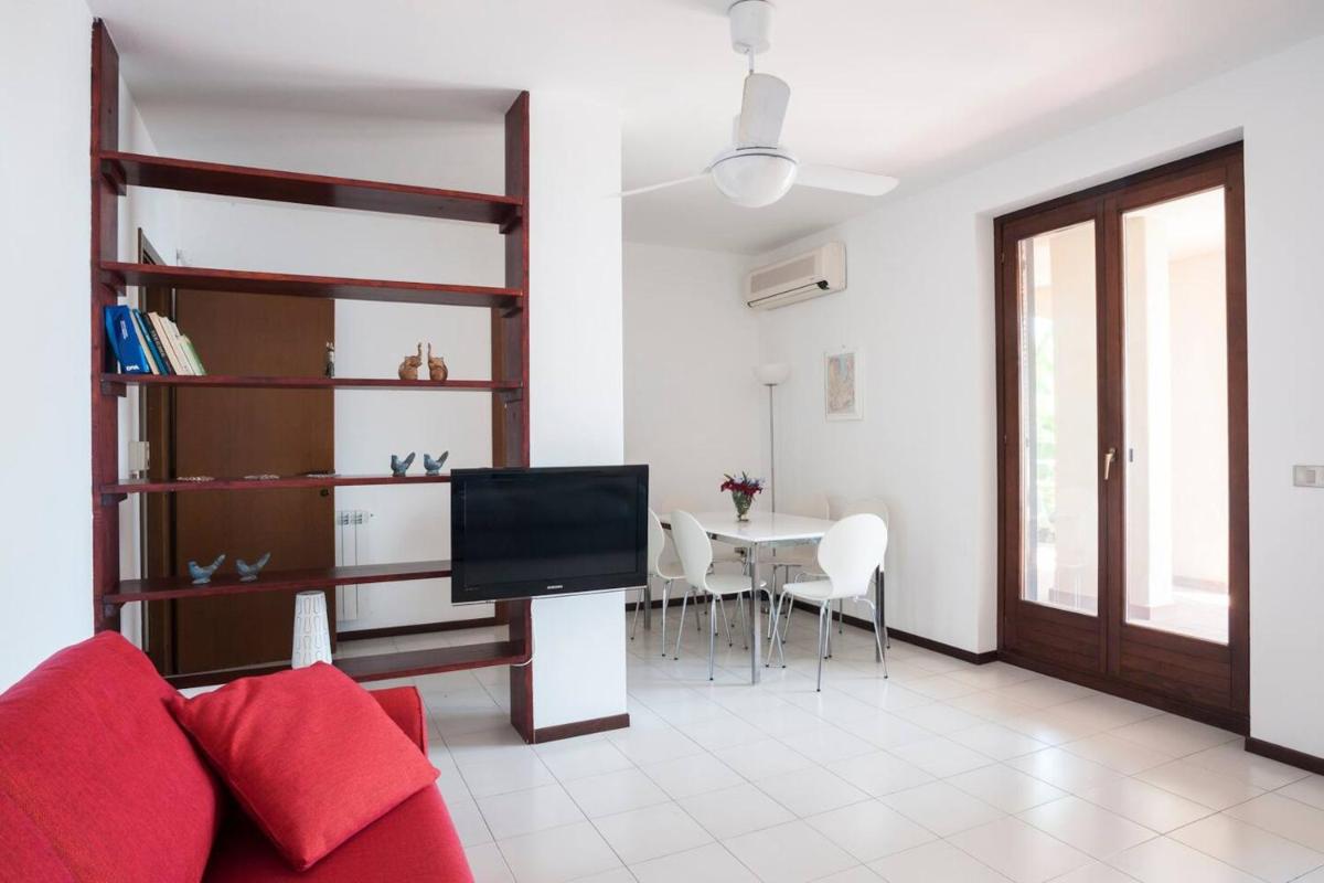 Suitetrails - 3 bedrooms appartement with wifi at Aci Castello
