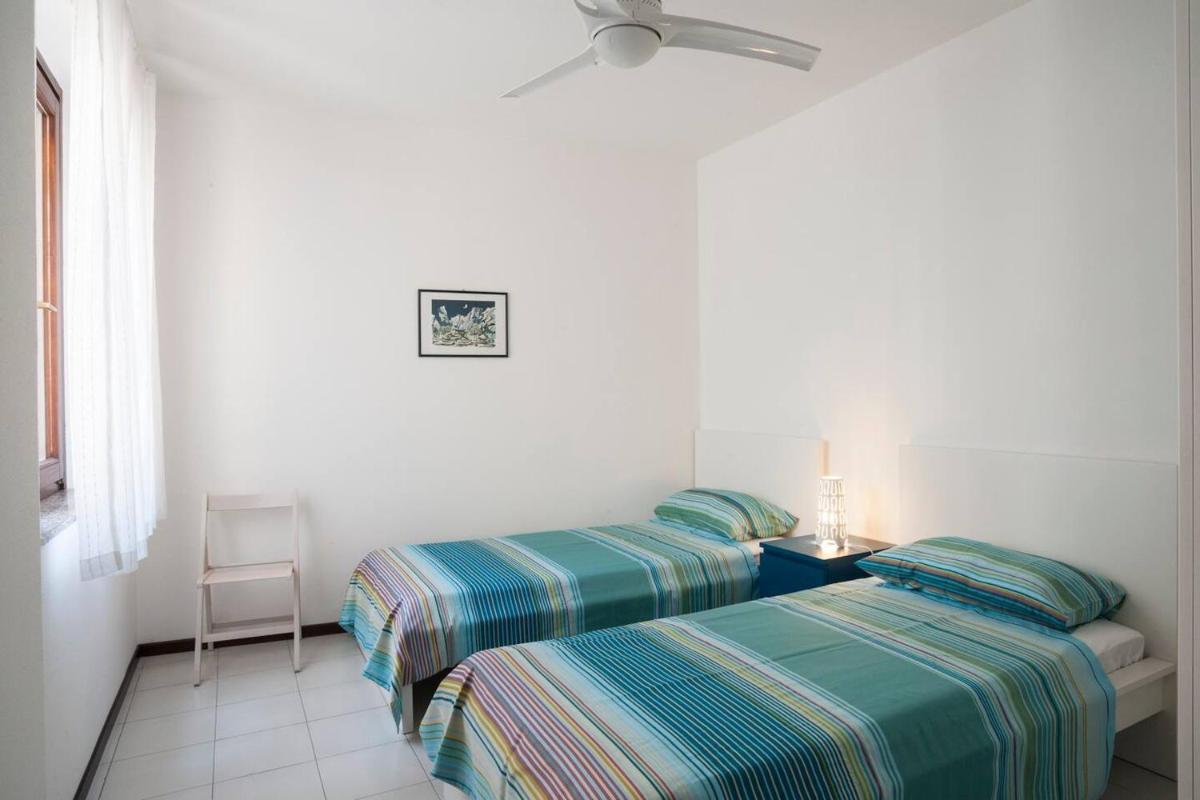 Suitetrails - 3 bedrooms appartement with wifi at Aci Castello