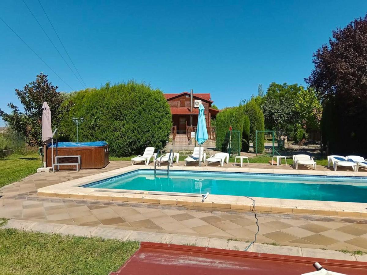 5 bedrooms chalet with shared pool jacuzzi and terrace at Alcaniz - Housity