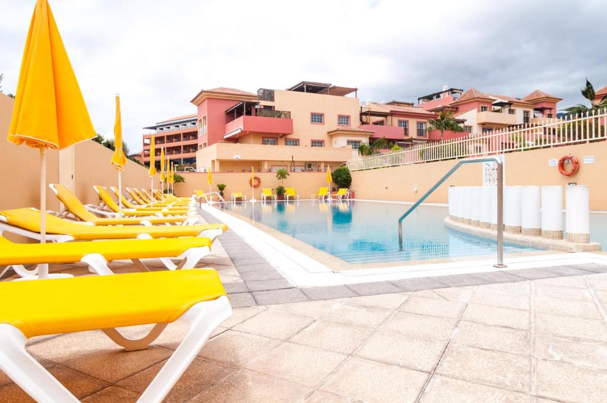 Beautiful 2 Bedroom Penthouse Terrazas Del Duque - Housity