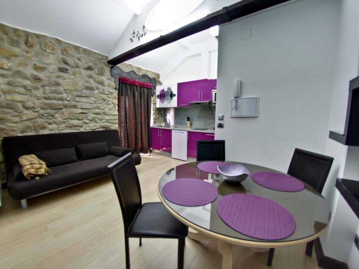 Suitetrails - One bedroom apartment with wifi at Ubeda