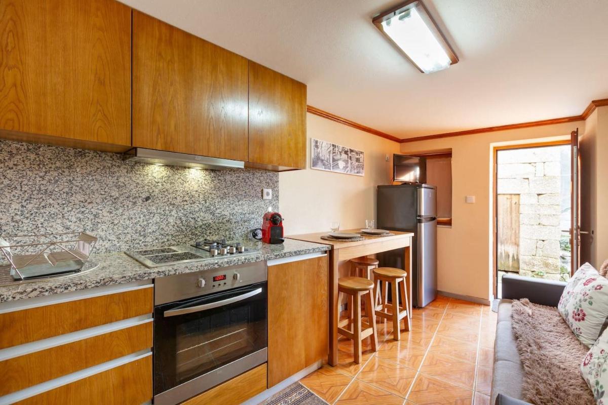 Cosy House near Soengas with Fireplace - Housity