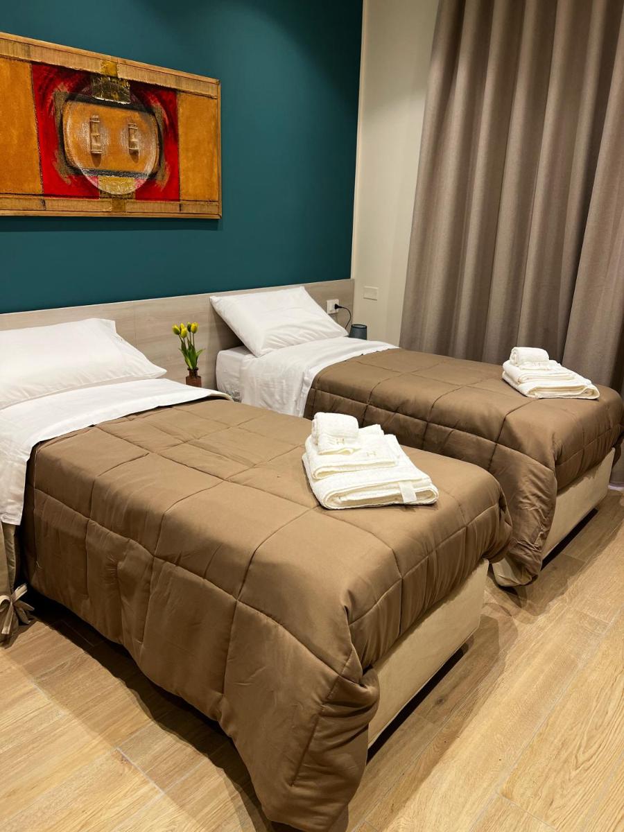 Esposito House - Housity