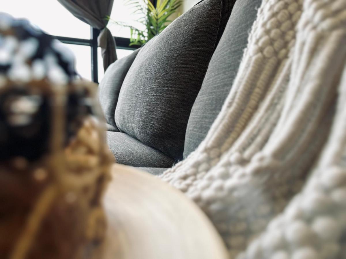 Cozy Tamarind Suites - Housity