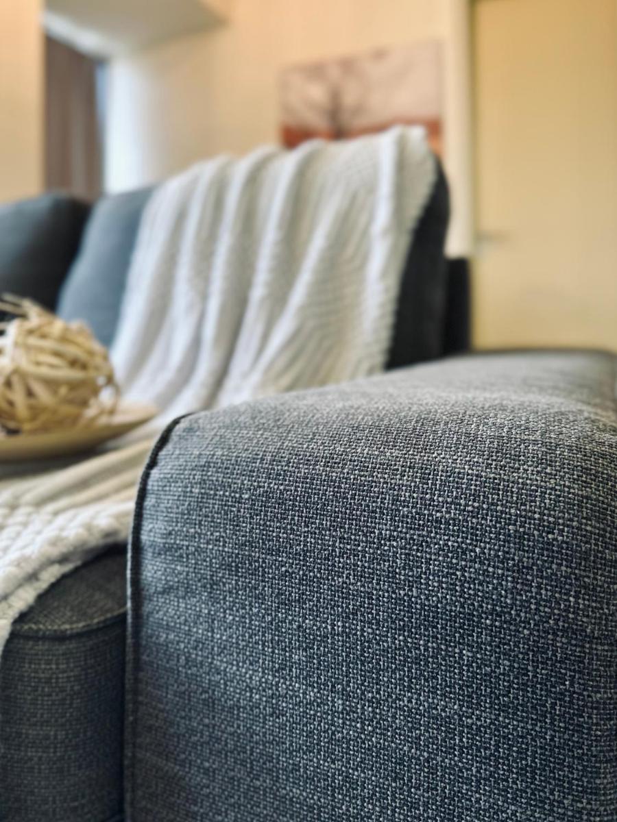Cozy Tamarind Suites - Housity