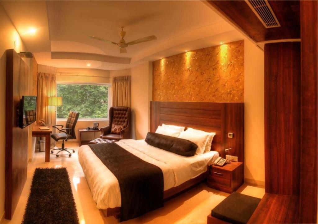 THE DAWN HOTEL - Housity
