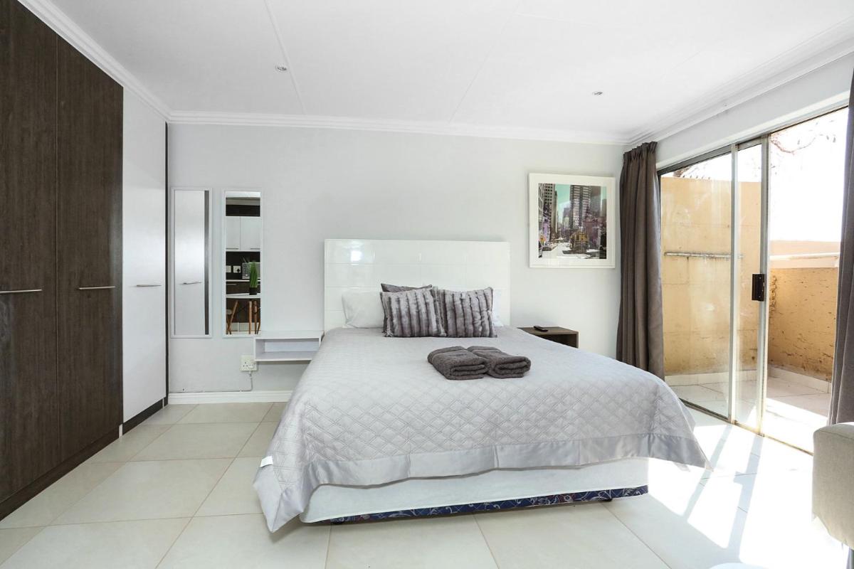 Madison Palms Sandton Apartment - Housity