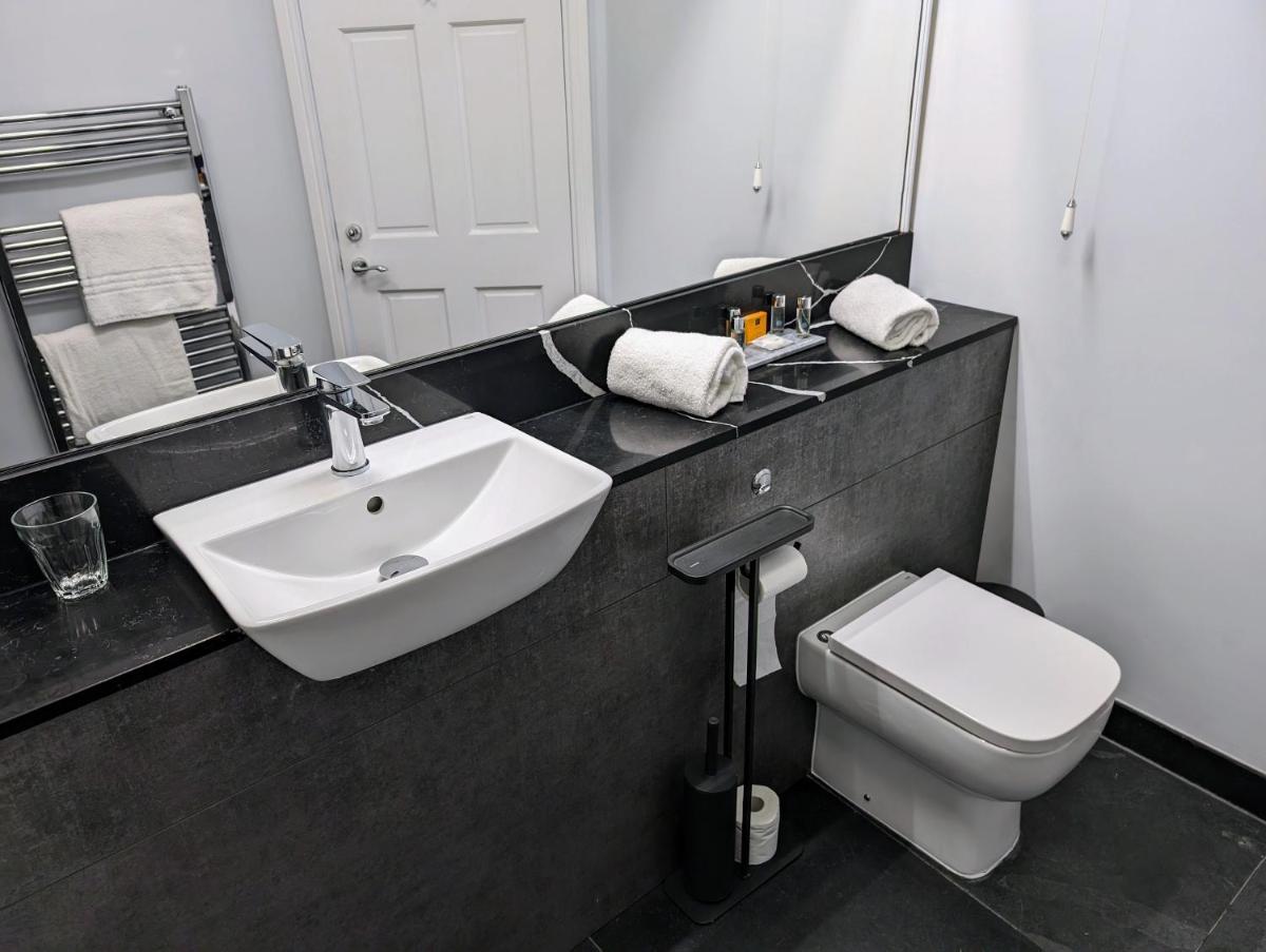 The White Hart Inn, Hawes - Housity