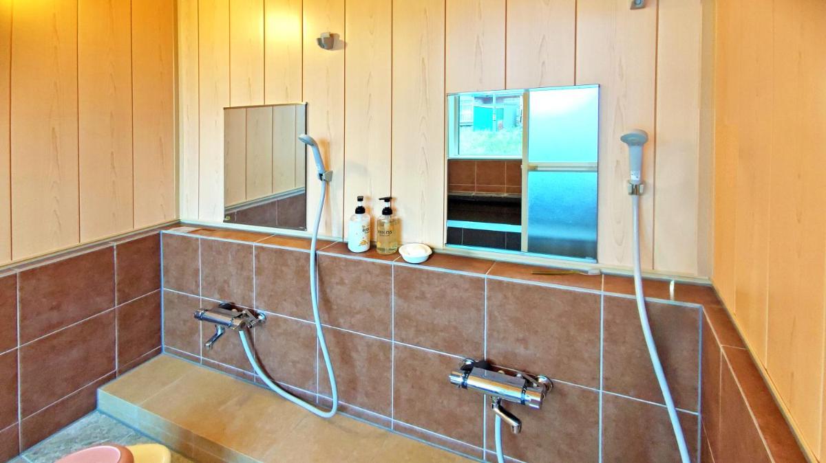 Suitetrails - White House Onsen Guesthouse