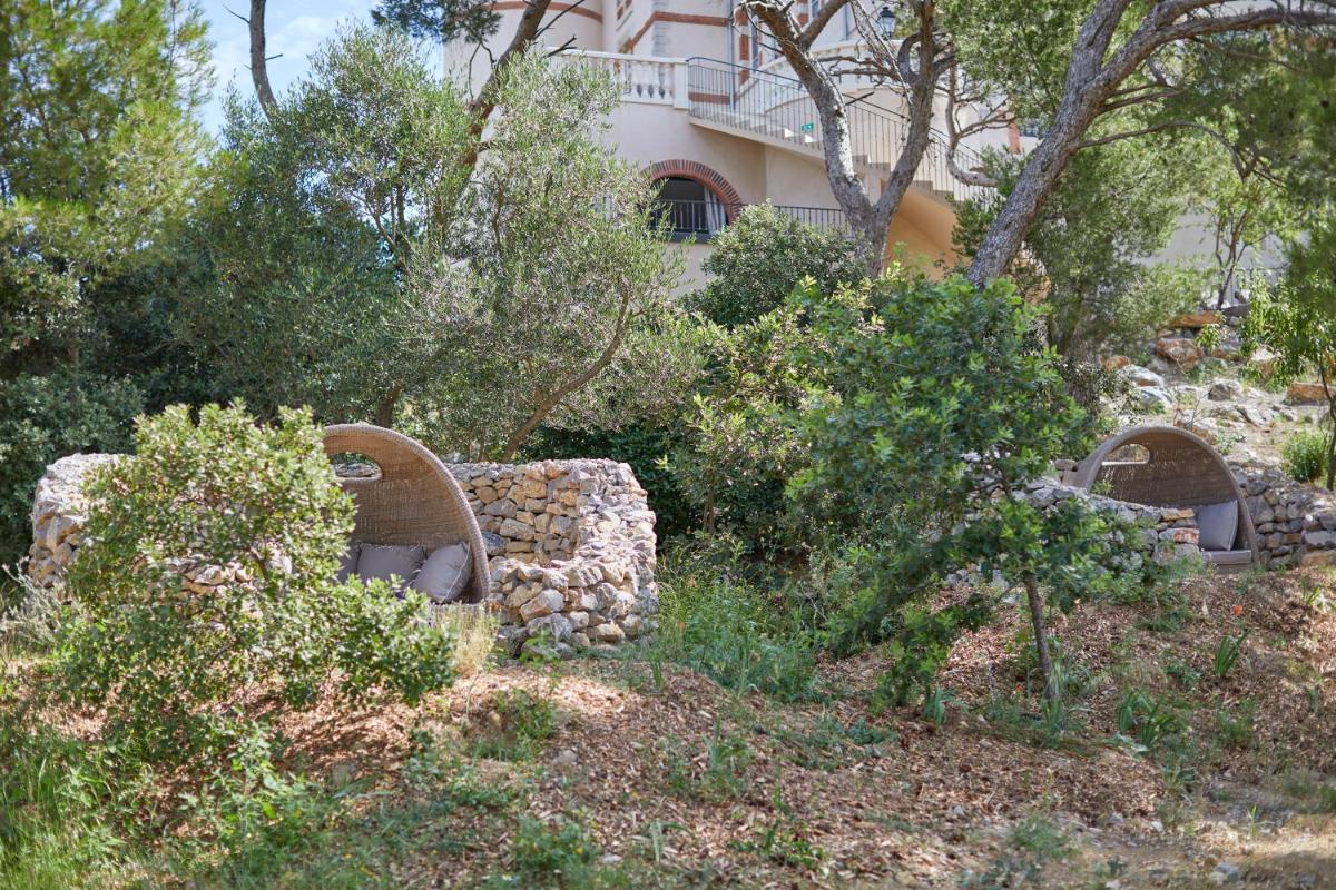 Jardin de l'établissement Château Capitoul