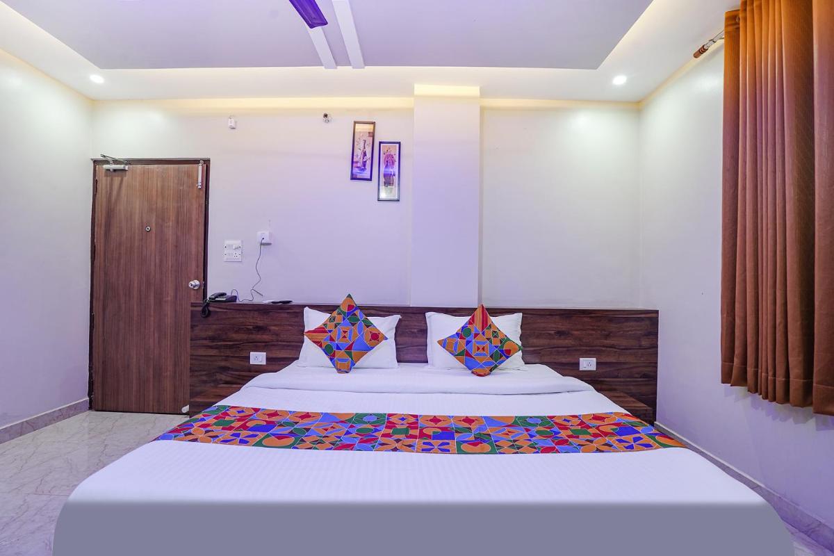 Suitetrails - FabHotel Nandini Grand
