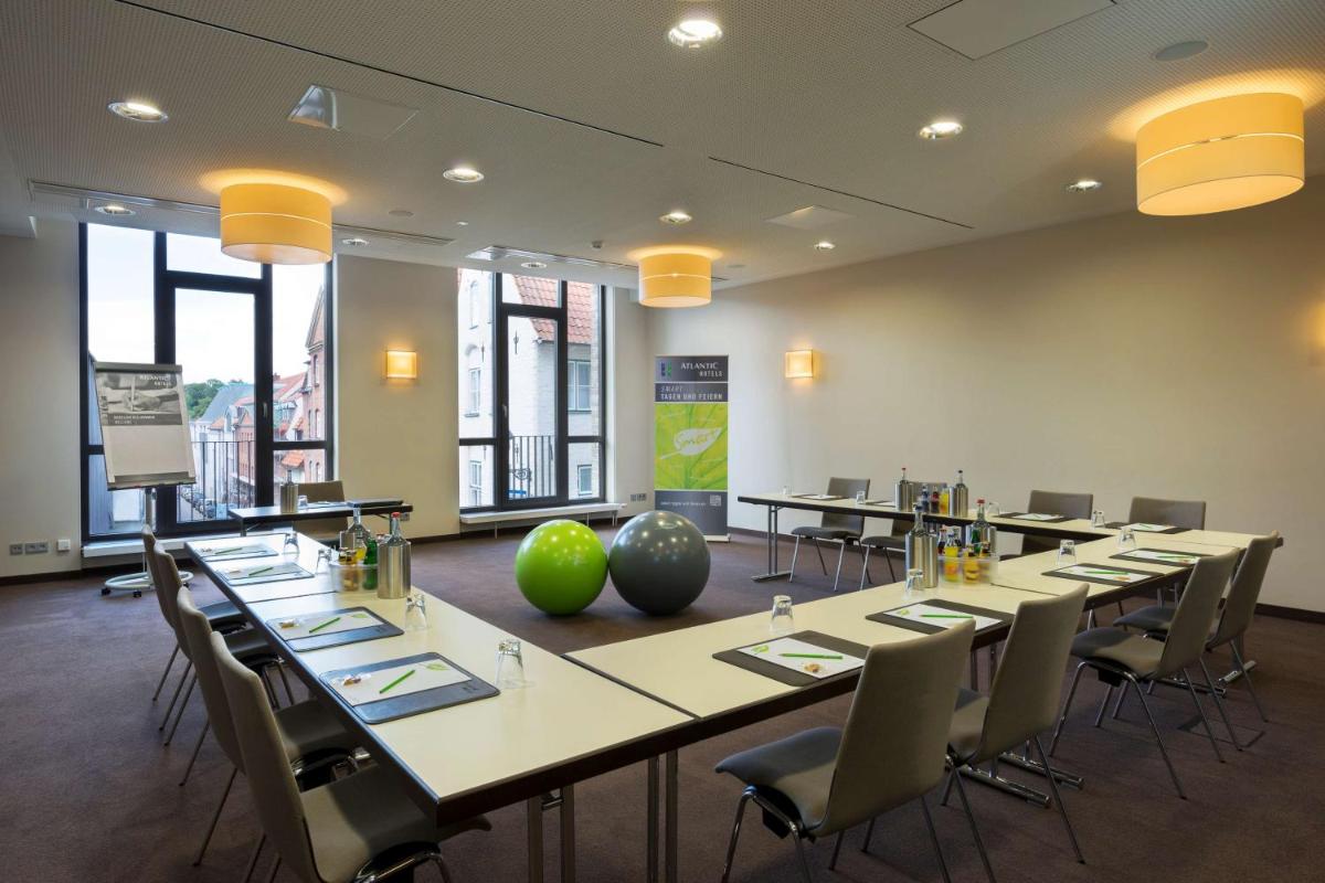 ATLANTIC Hotel Lübeck - Housity