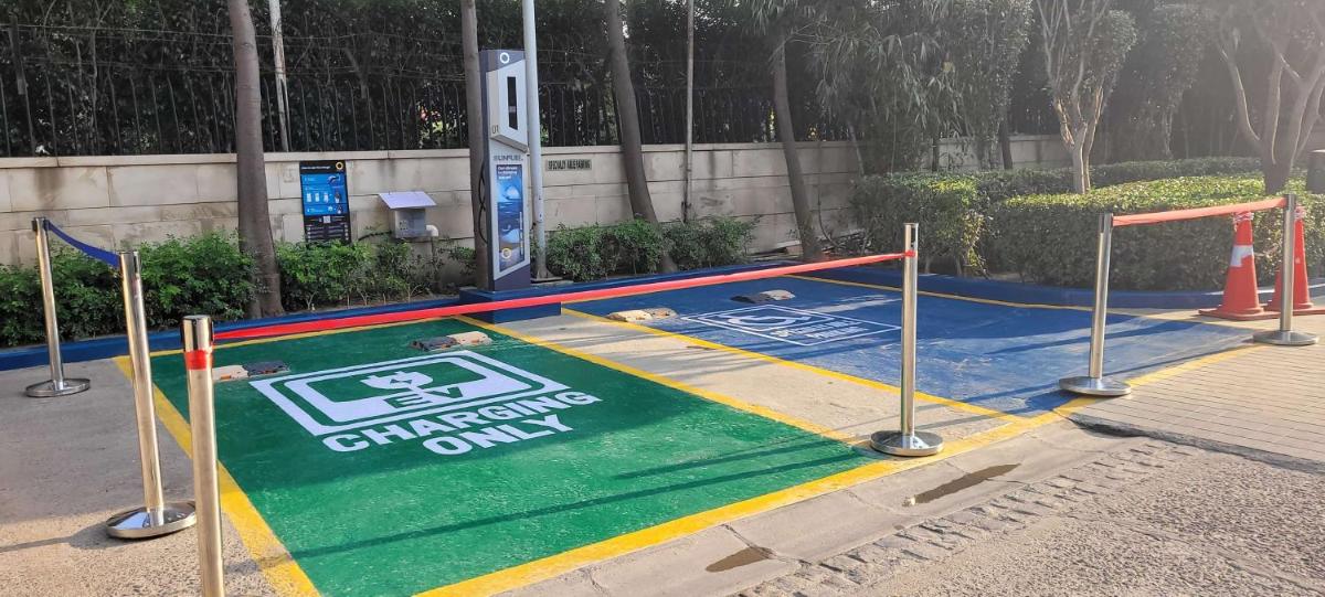 a golf course is being constructed in a parking lot at Radisson Blu Hotel, Greater Noida in Greater Noida
