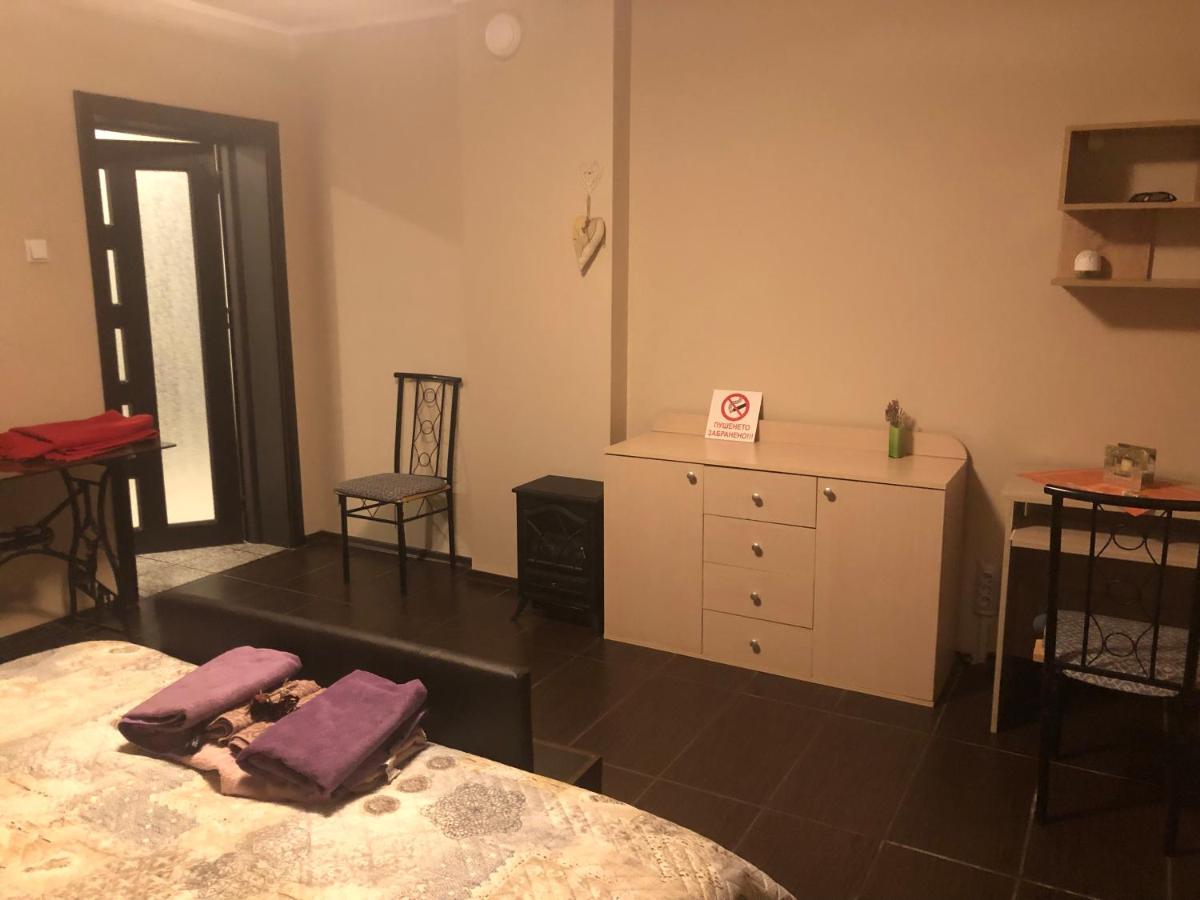 Rose garden - Housity