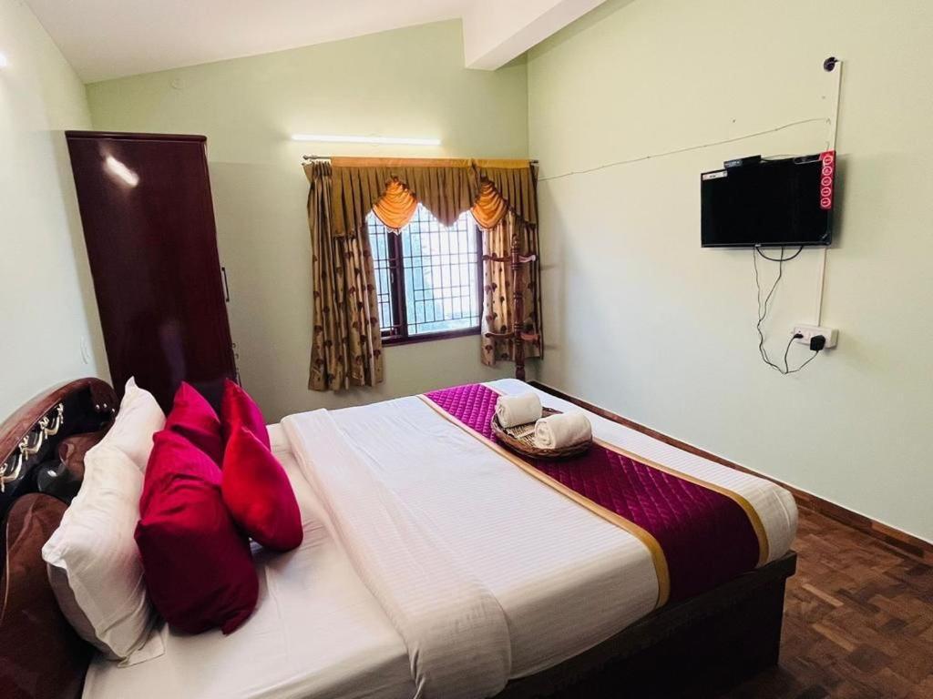 Costa Cliff - Housity