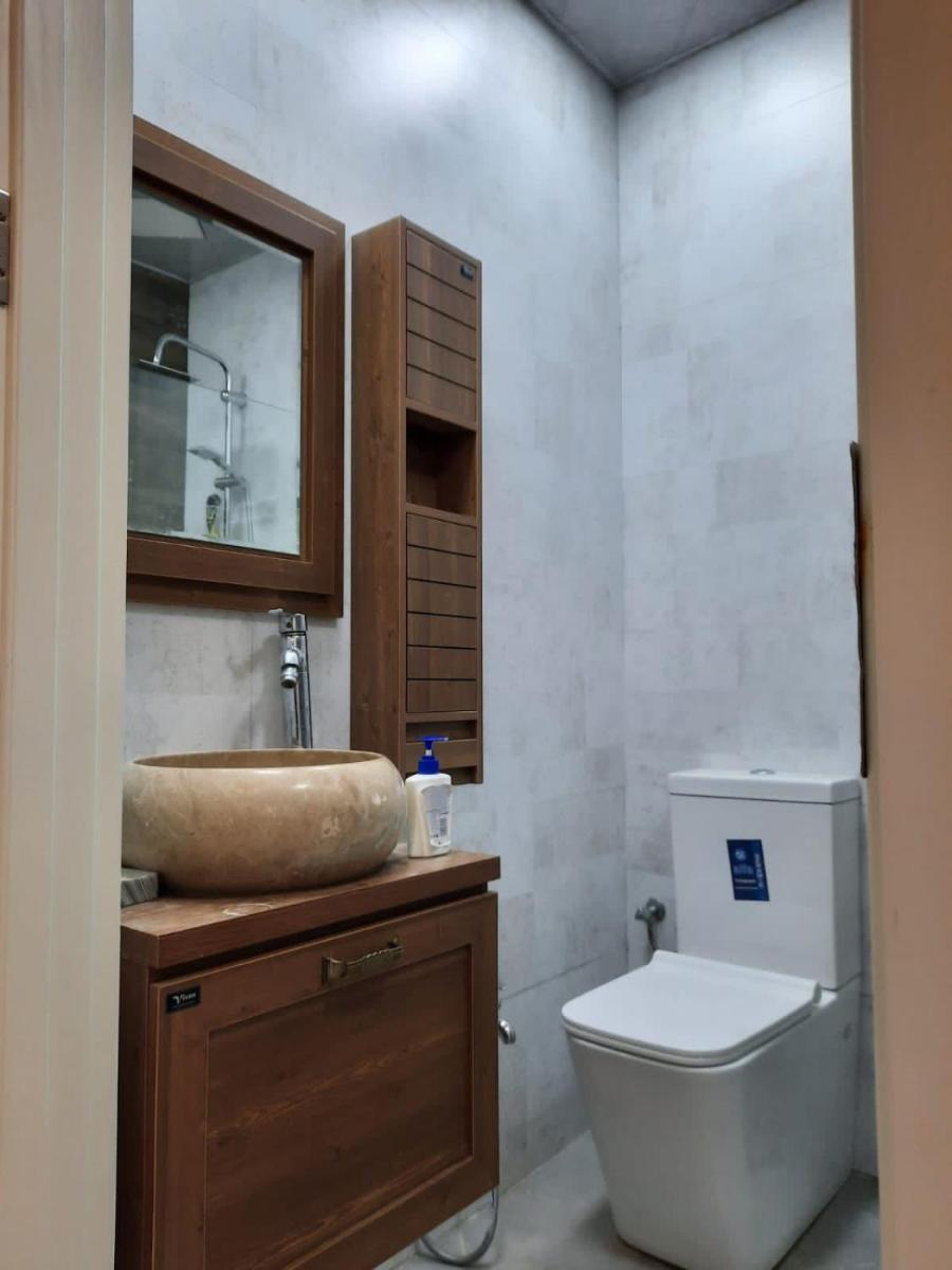 Studio 81 - Housity