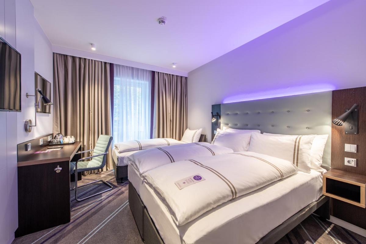 Premier Inn Hamburg St. Pauli - Housity