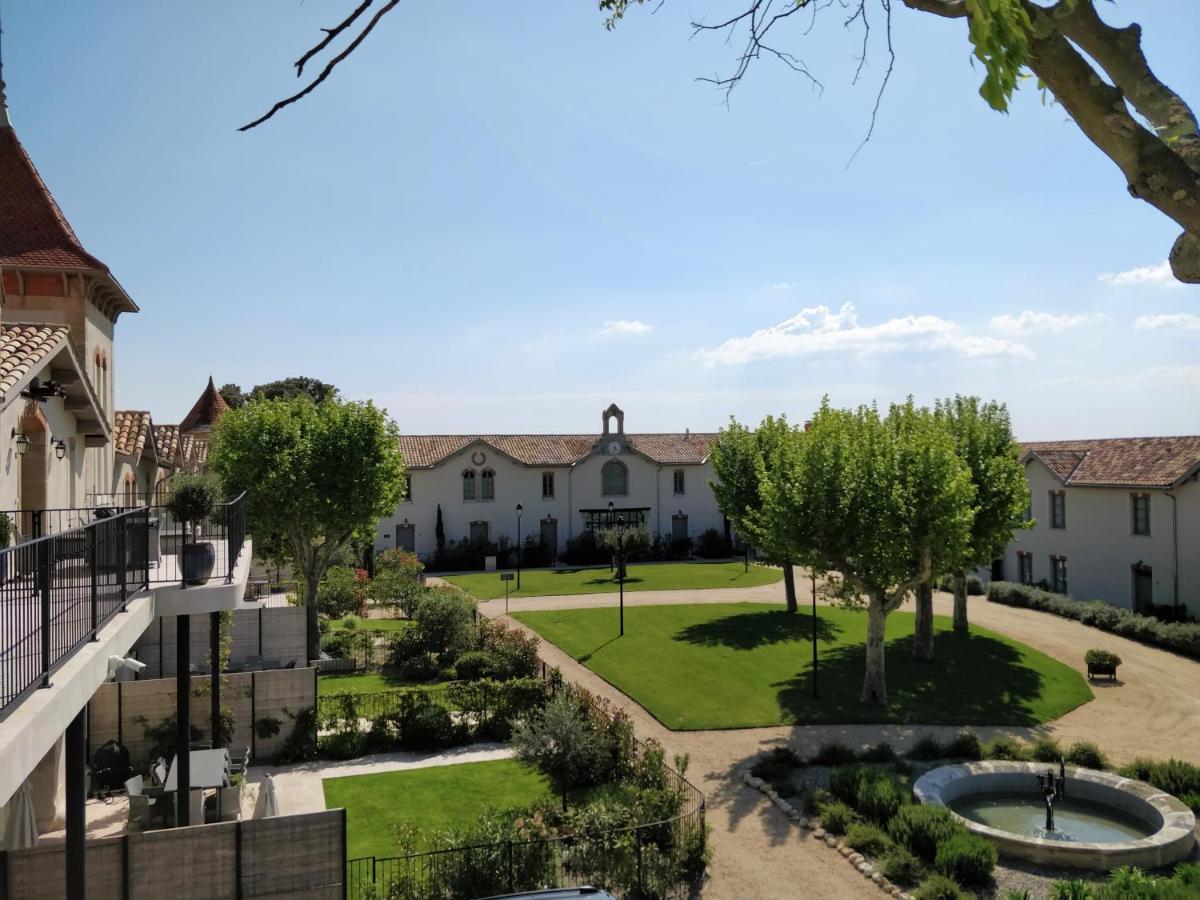 Jardin de l'établissement Château St Pierre de Serjac