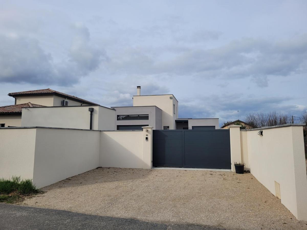 L'escapade, à 5 minutes de l'A6 - Housity