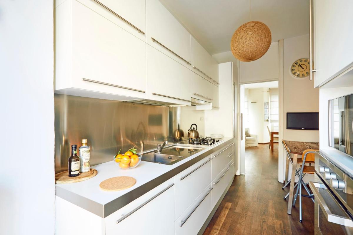 Suitetrails - Savona Corner Apartment