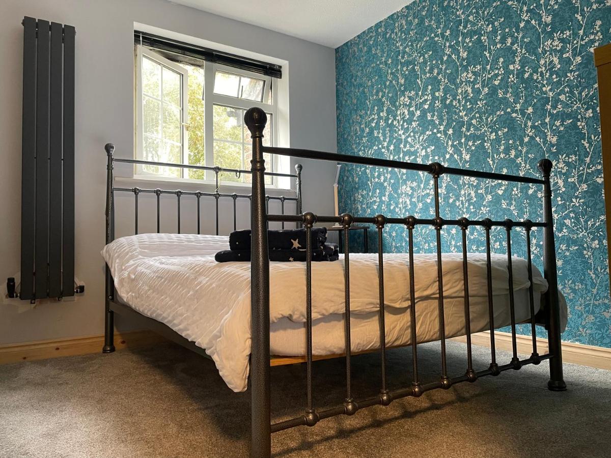 Barwell Manor - Housity