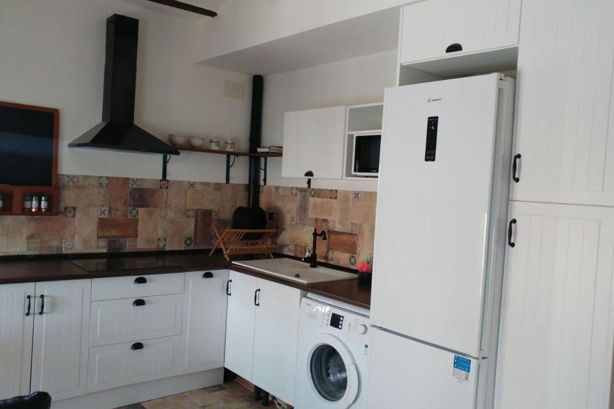 Bright Apartment in Jaen with Terrace - Housity
