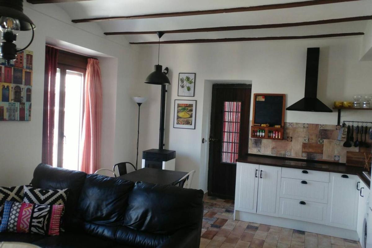 Bright Apartment in Jaen with Terrace - Housity