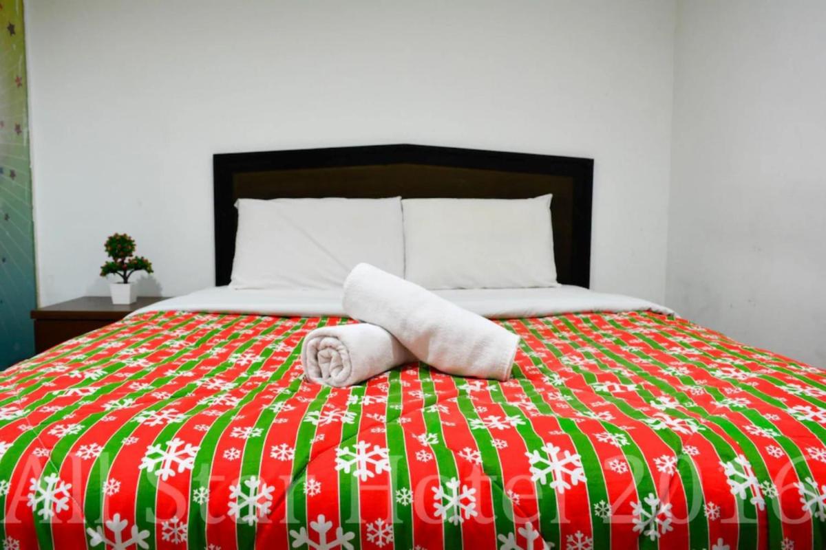 HP Rooms All Star Hotel - Housity