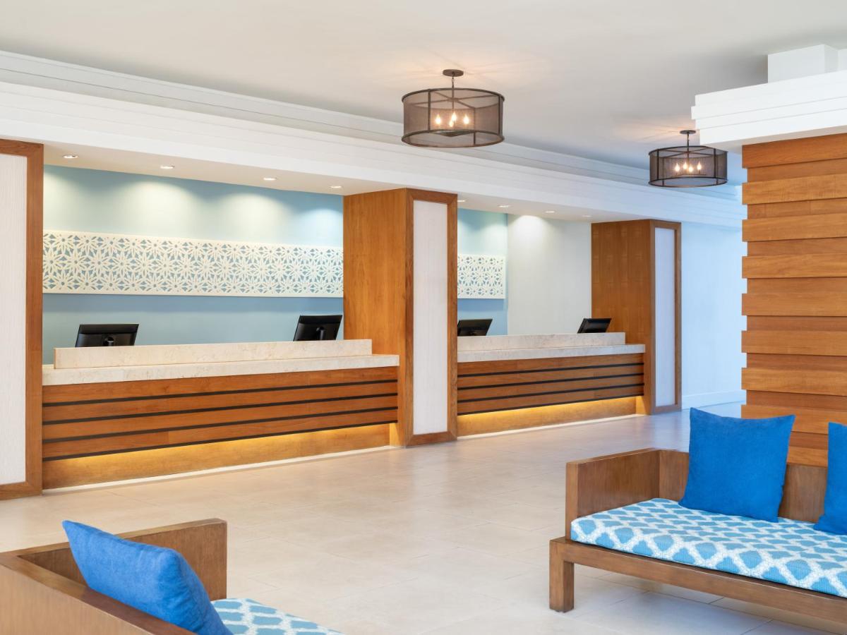Hyatt Regency Sarasota - Housity