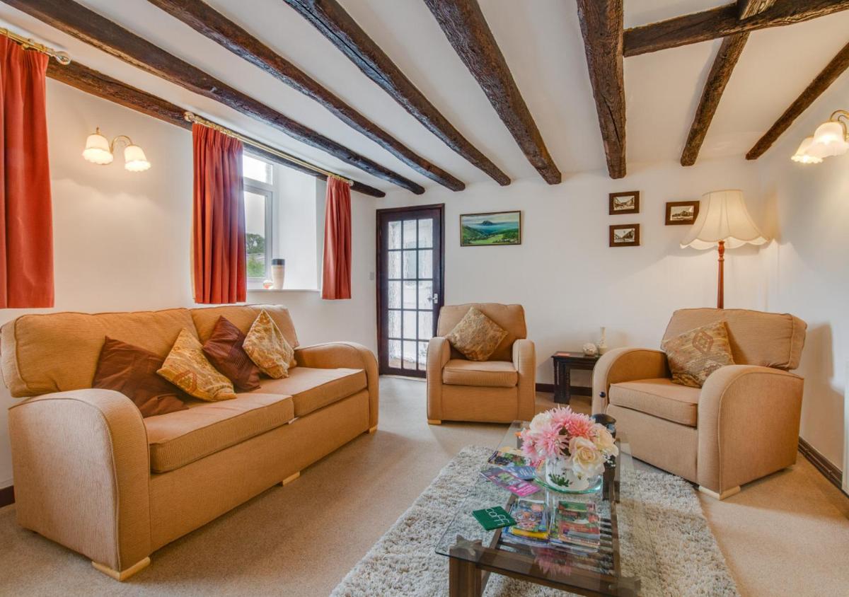 Lle Bach - Housity