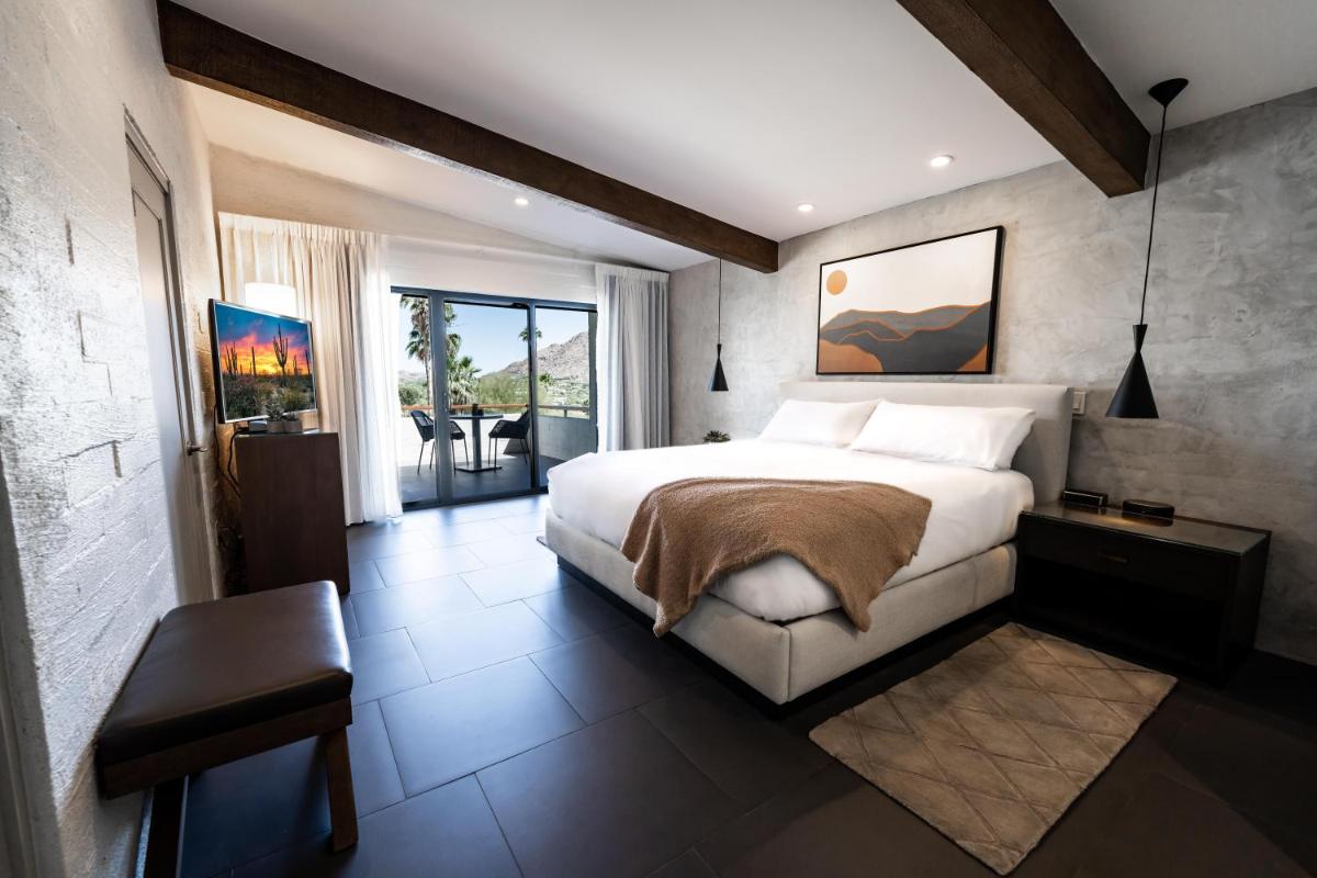 Sanctuary Camelback Mountain, A Gurney's Resort and Spa - Housity