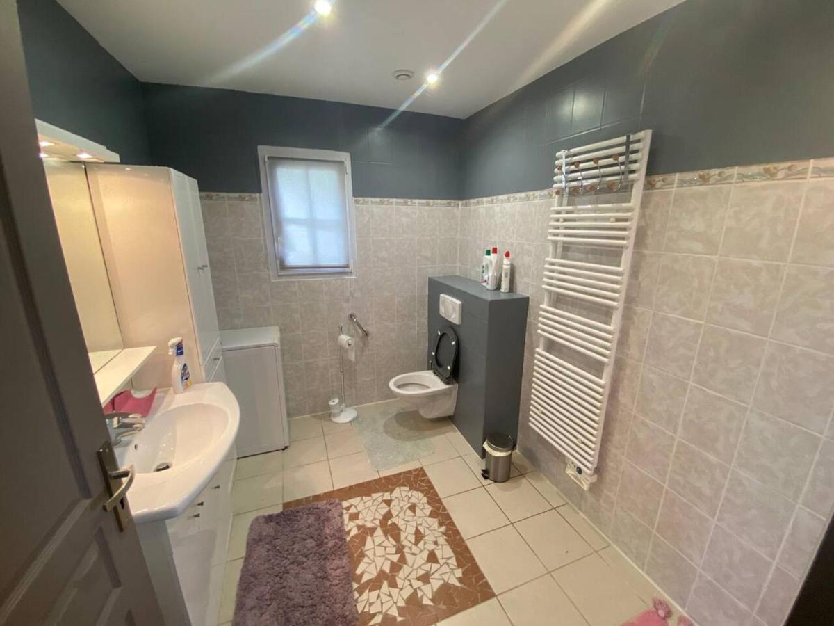 Maison de 2 chambres avec terrasse et wifi a Saint Vallier - Housity