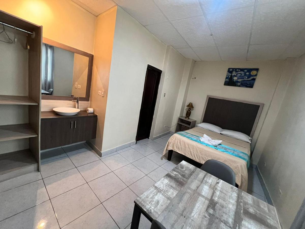 Atlantic Suites Hotel - Housity