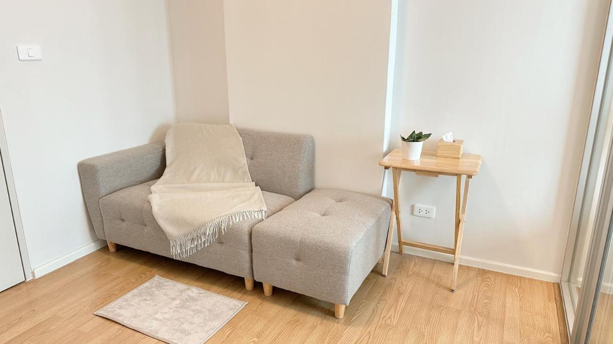 Cozy Studio near Sukhumvit-PakNam BTS River View - Housity
