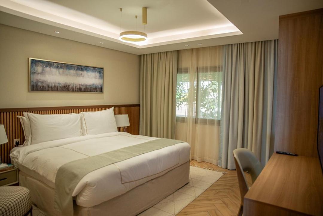 Dana Beach Resort - Housity