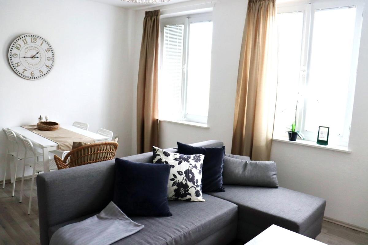 Apartmán maxi - Café Princ pod hradem KLIMA, WiFi - Housity