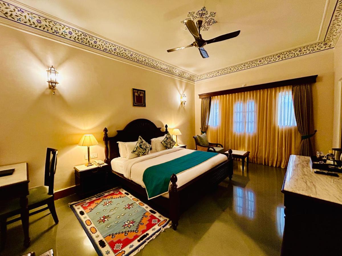 THE TRISHALA VILAS (A LUXURY BOUTIQUE HOTEL & SPA) - Housity