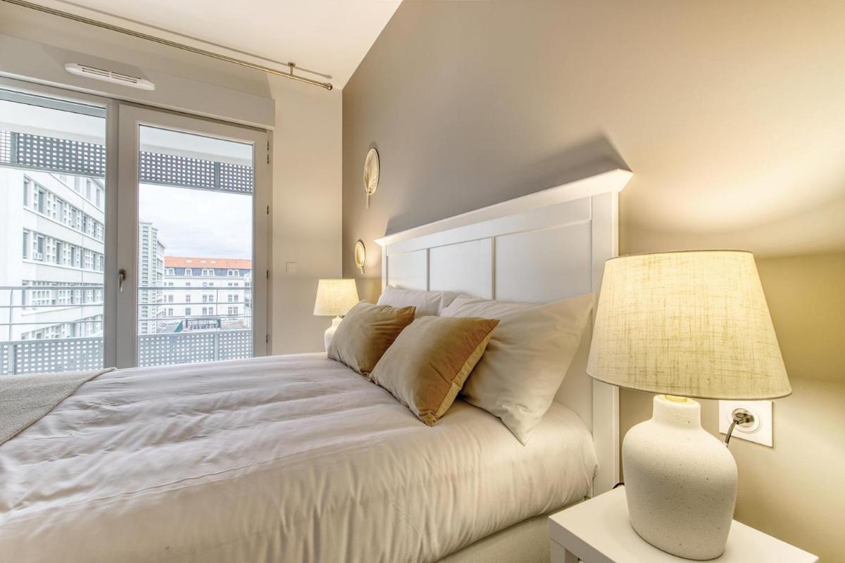 OVELIA Clermont-Ferrand - Le Puy des Olivines - Housity