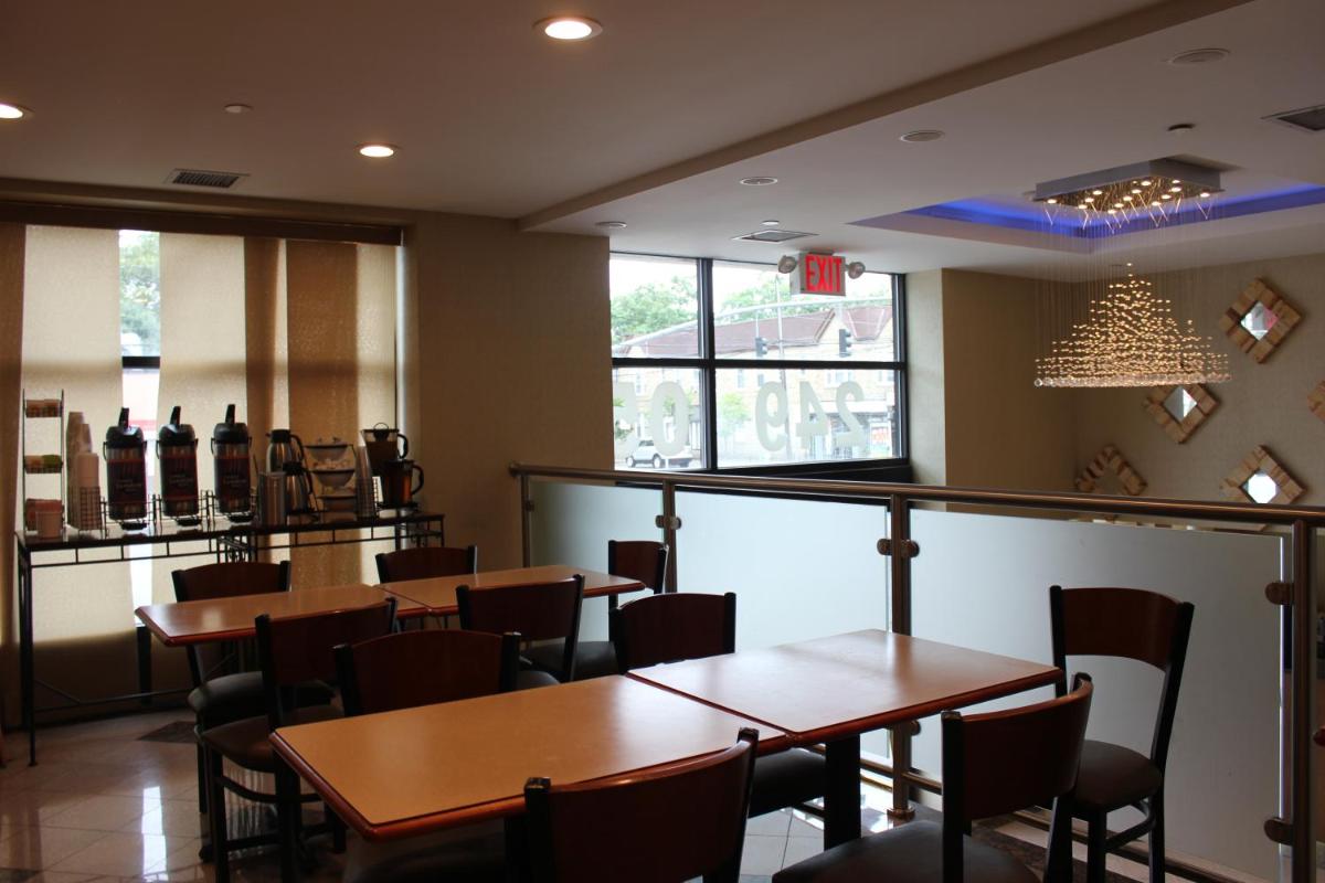 Bellerose Inn - Housity