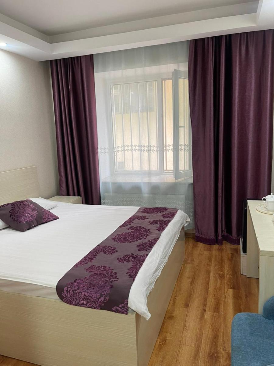 Mandarin - Housity