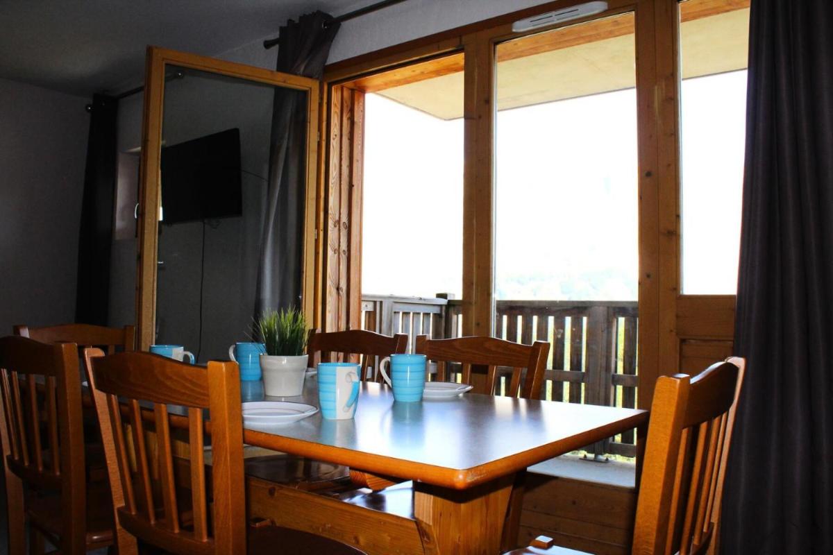 Résidence Les Chaumettes - 2 Pièces pour 6 Personnes 244 - Housity